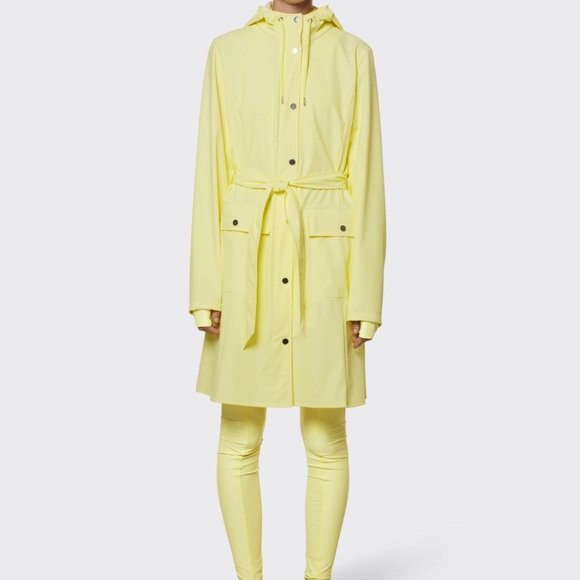 Rains Jackets & Blazers - NWT Rains Curve W Trench Coat Raincoat in Straw Yellow Size Small